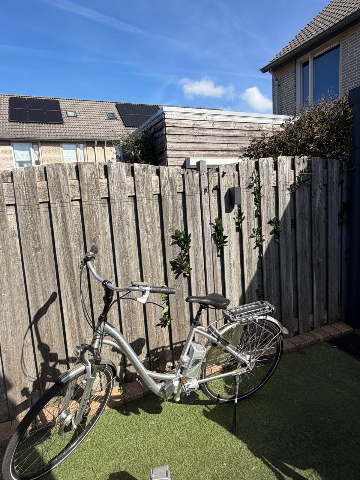 Flyer  elektrische fiets met 2 accu's en lader, Ophalen, Gebruikt, Minder dan 30 km per accu, Overige merken