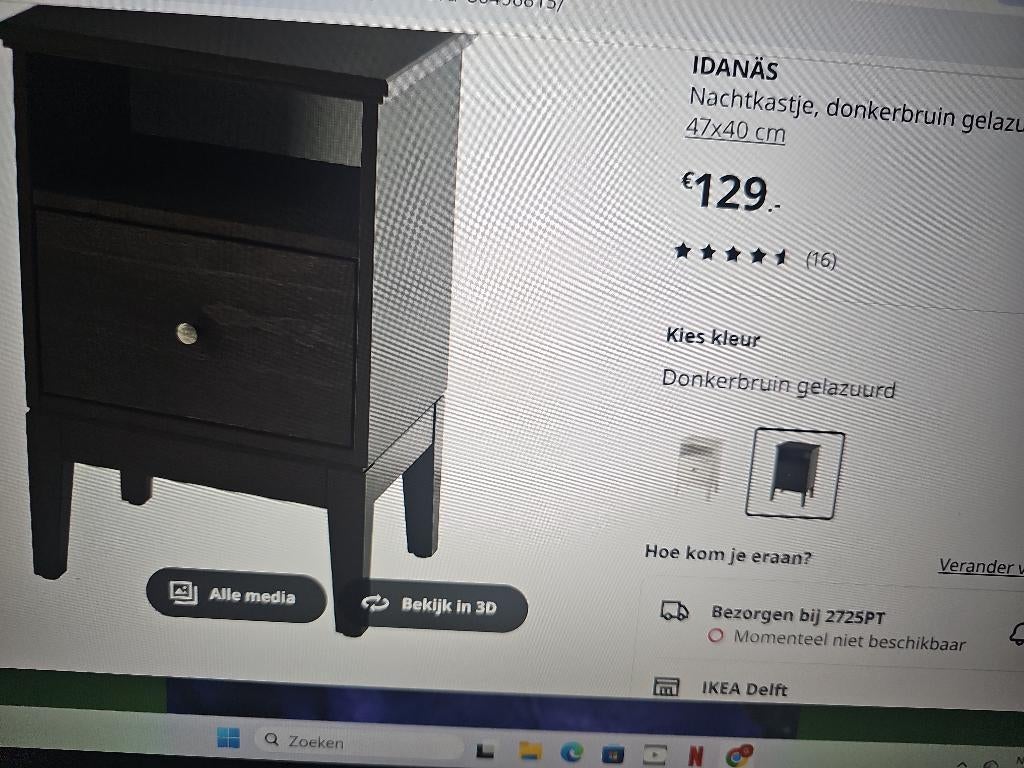 TE KOOP GEVRAAGD 2 IDANAS NACHTKASTJES DONKERBRUIN, Huis en Inrichting, Slaapkamer | Nachtkastjes, Ophalen, Zo goed als nieuw