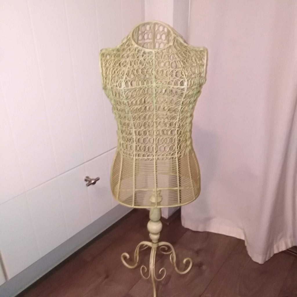 Mooie dressqueen paspop van smeedijzer 80 cm hoog, Ophalen, Gebruikt, Paspop