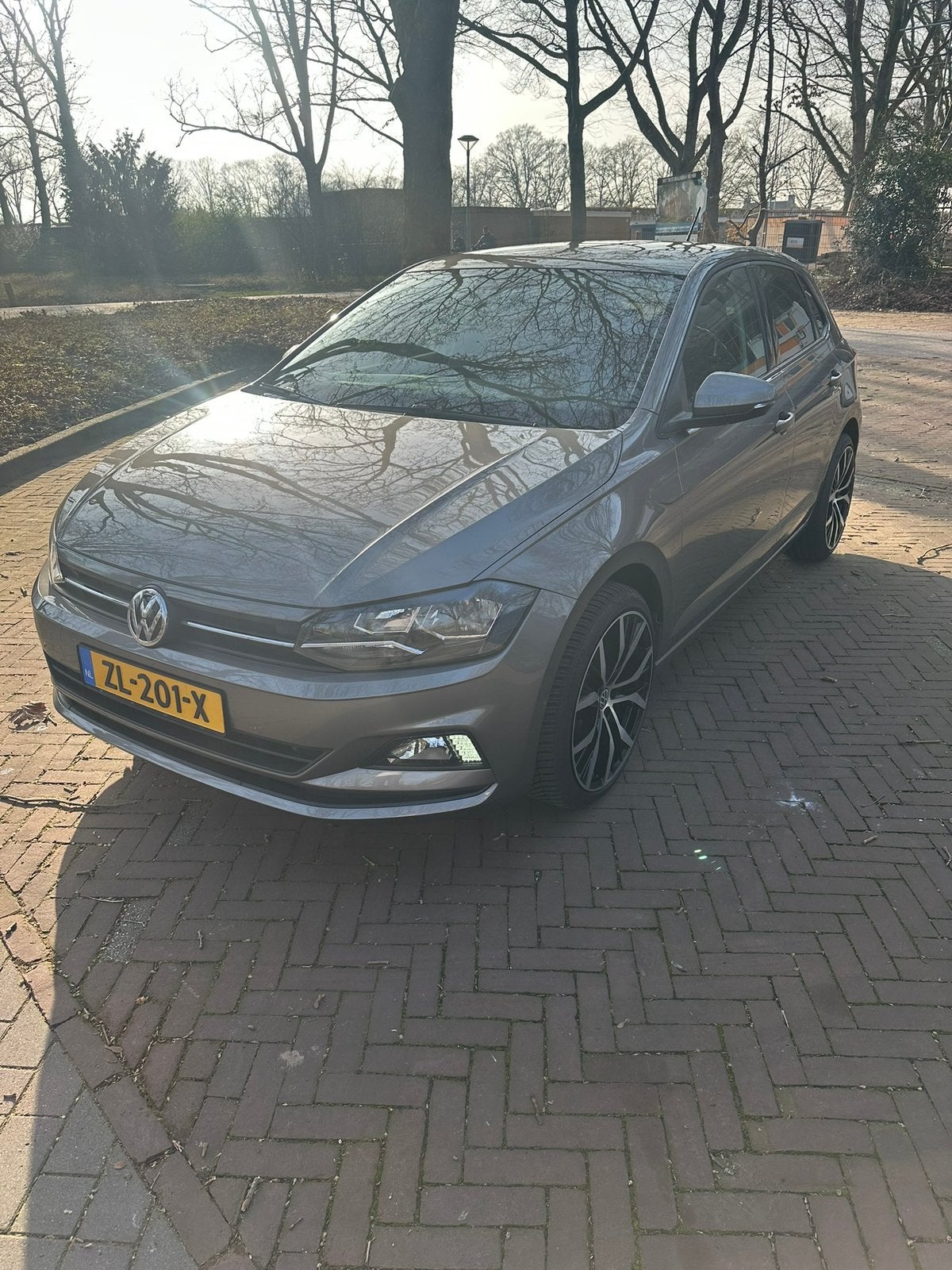 Volkswagen Polo 1.0 TSI 95pk 7-DSG 2019 Grijs, Auto's, Dealer onderhouden, Stof, Euro 6, 95 pk