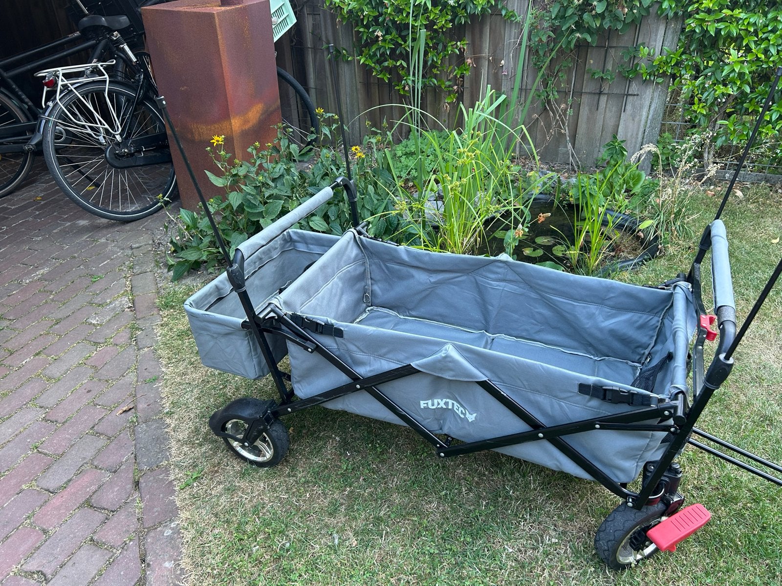 Fuxtec bolderkar met dekje en regenhoes, Ophalen, Opvouwbaar, Gebruikt