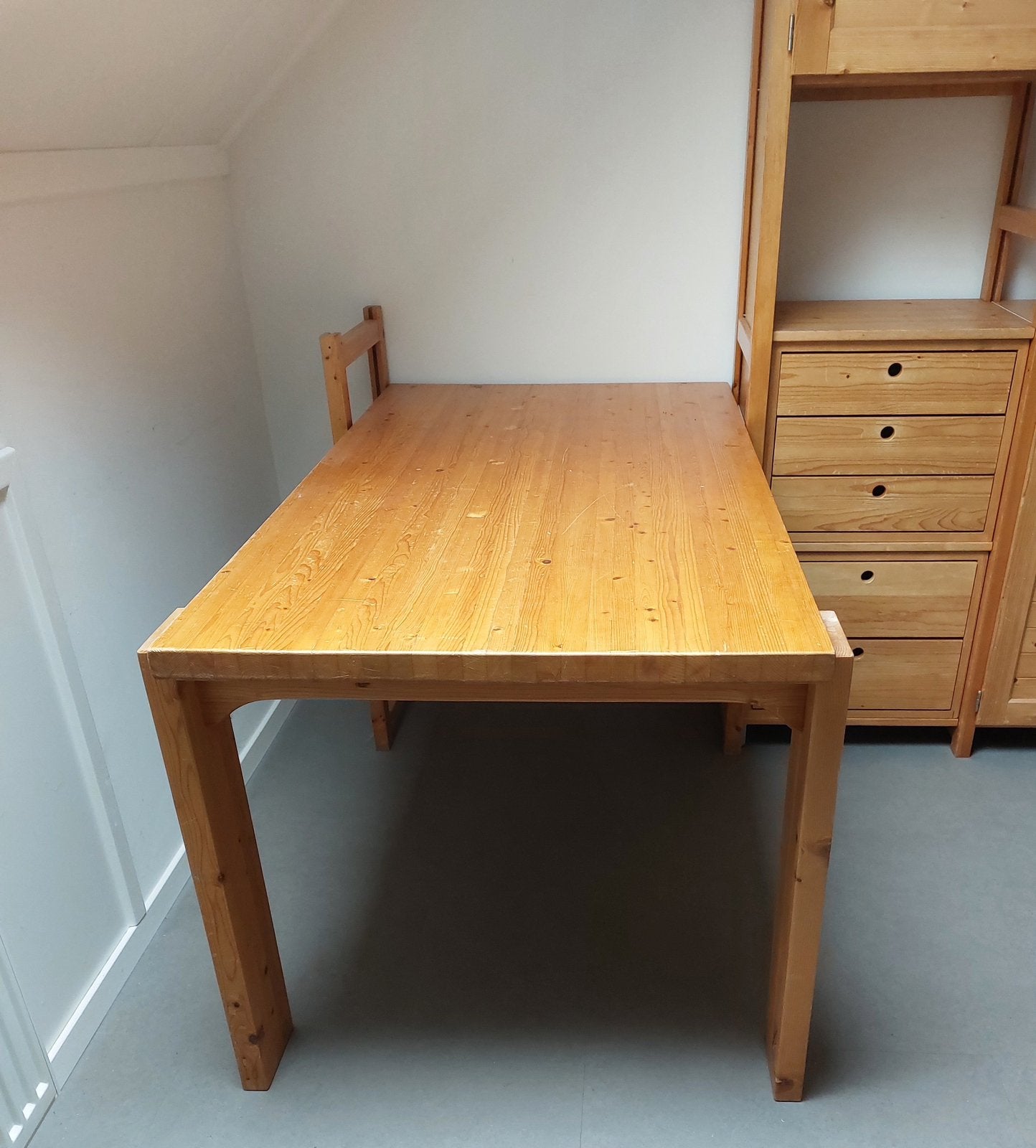 Lundia tafel voor wandkast, Huis en Inrichting, Ophalen, Gebruikt, 25 tot 50 cm, 150 tot 200 cm