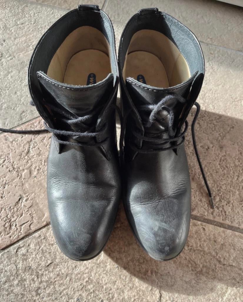 Wolky Hakken Leer Marineblauw Maat 39,5, Kleding | Dames, Schoenen, Zo goed als nieuw, Pumps, Blauw, Ophalen of Verzenden
