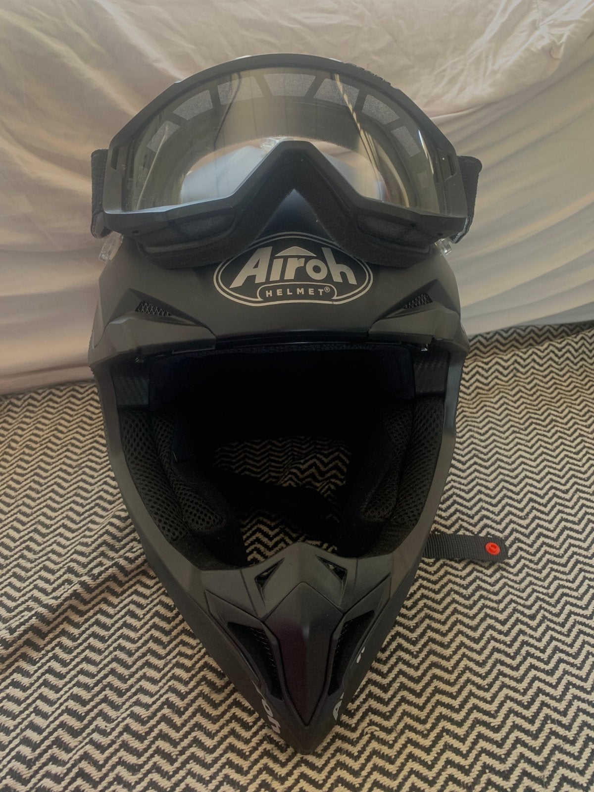 Airoh helmet and Scott glasses, Ophalen of Verzenden, Zo goed als nieuw