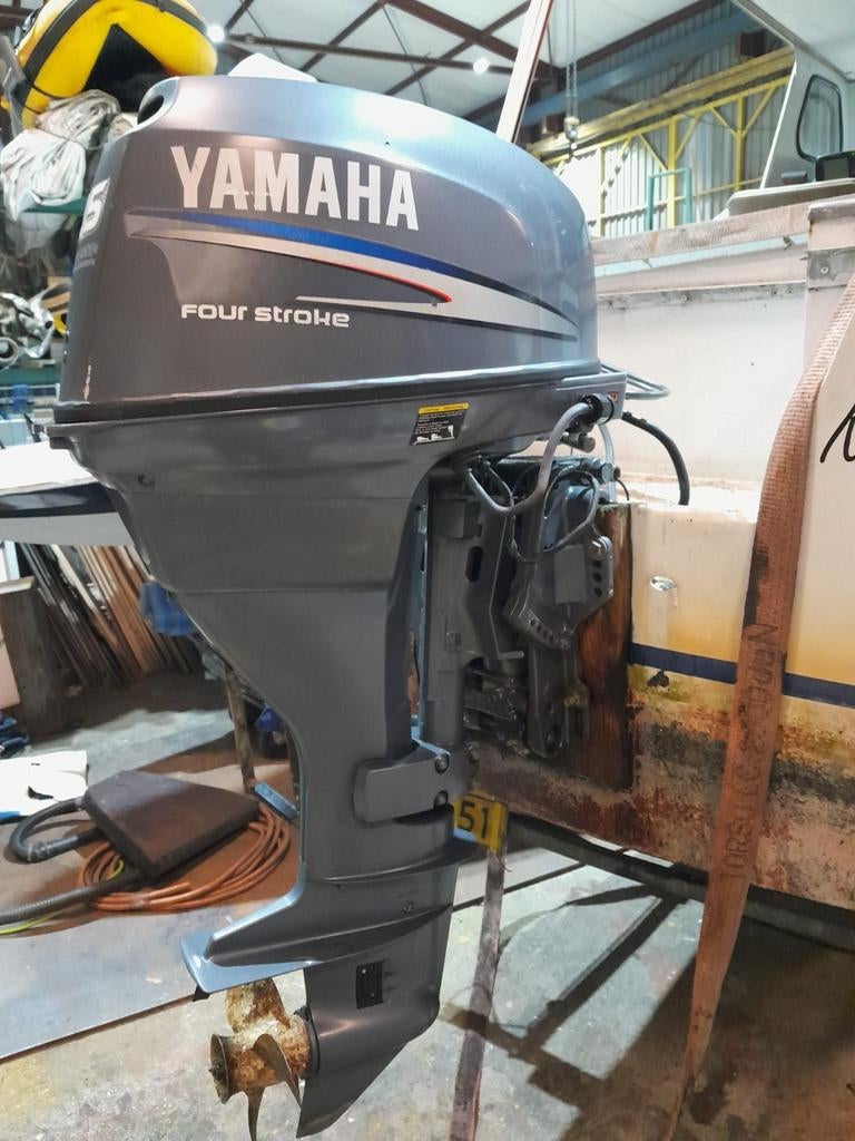 Yamaha 25pk Langstaart met Powertrim en Afstandsbediening, Watersport en Boten, Buiten- en Binnenboordmotoren, Ophalen, 10 tot 30 pk