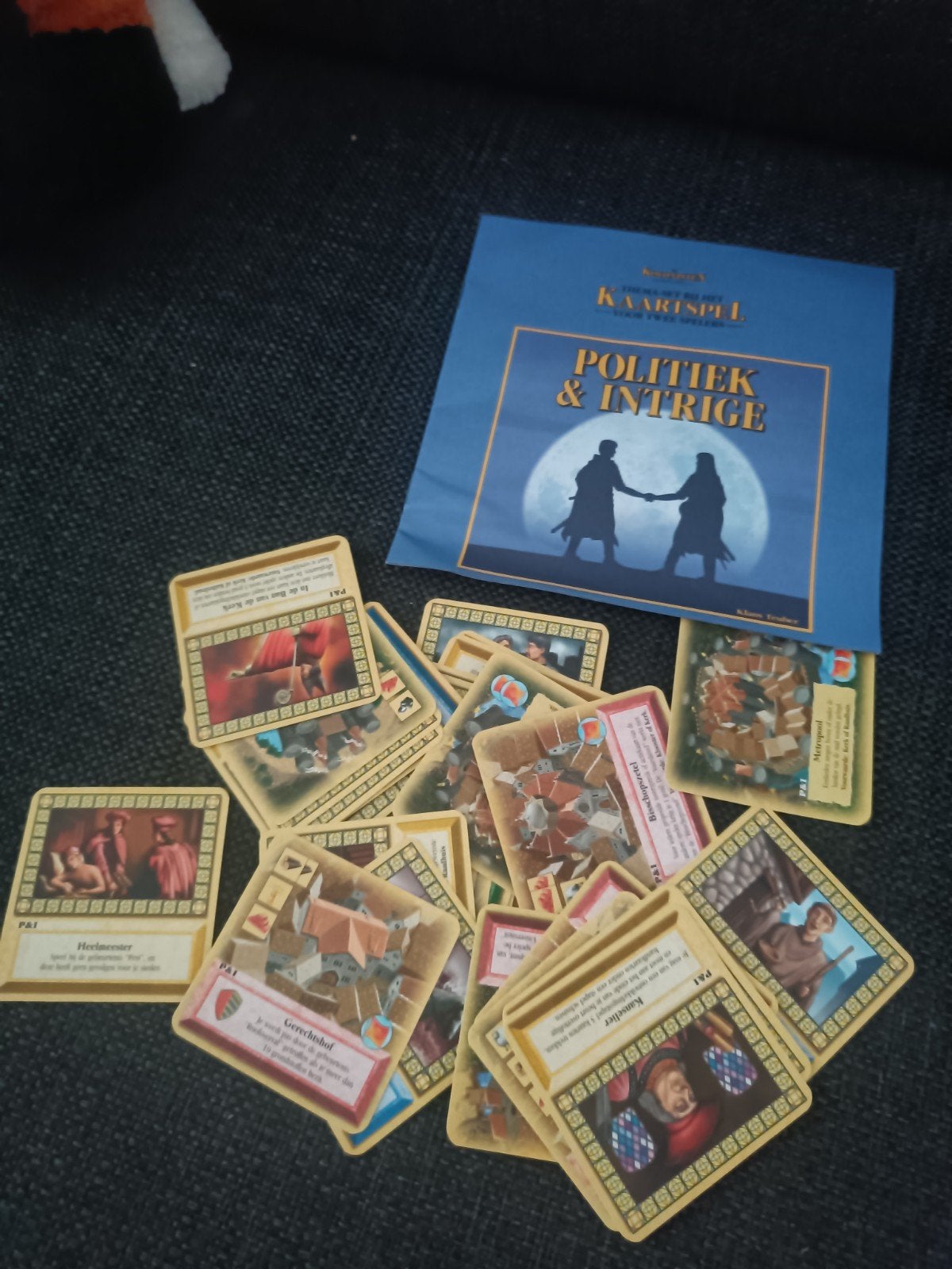 Kolonisten van Catan: Politiek & Intrige kaartspel, Hobby en Vrije tijd, Gezelschapsspellen | Kaartspellen, Zo goed als nieuw