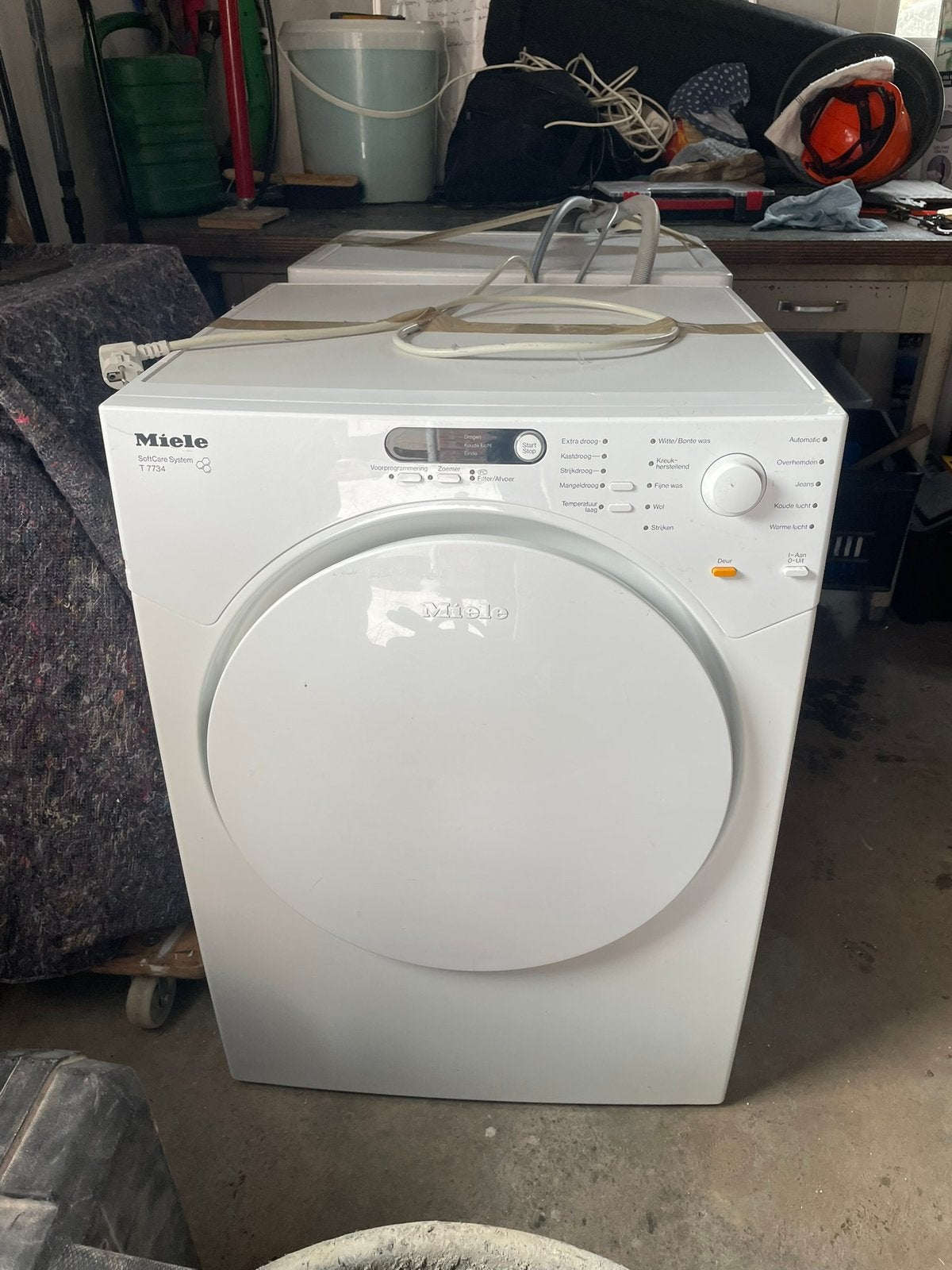 Goed werkende Miele droger – SoftCare System T 7734, Ophalen, 6 tot 8 kg, Luchtafvoer, Zo goed als nieuw