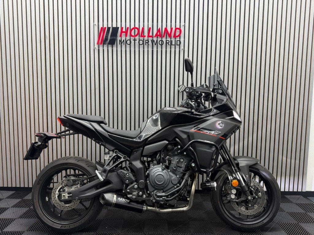 Yamaha Tracer 7 2026 zwart vol opties Arrow uitlaat logo led, 2 cilinders, Occasion, Traction Control, Bedrijf