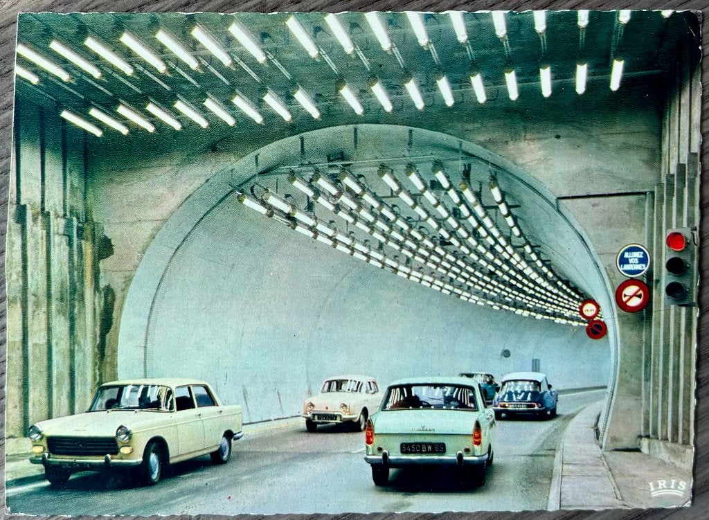 Auto's - Renault Dauphine - Chamonix - Frankrijk, Verzenden, 1960 tot 1980, Frankrijk