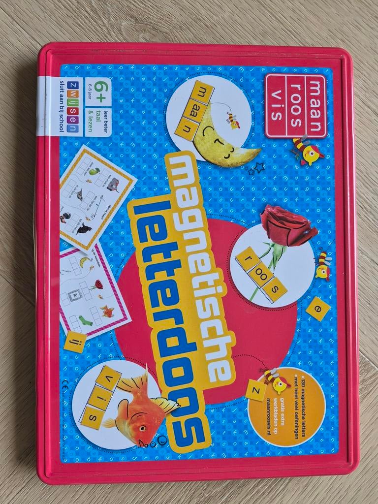 Maan Roos Vis - magnetische letterdoos, Ophalen of Verzenden, Gebruikt, Taal en Lezen