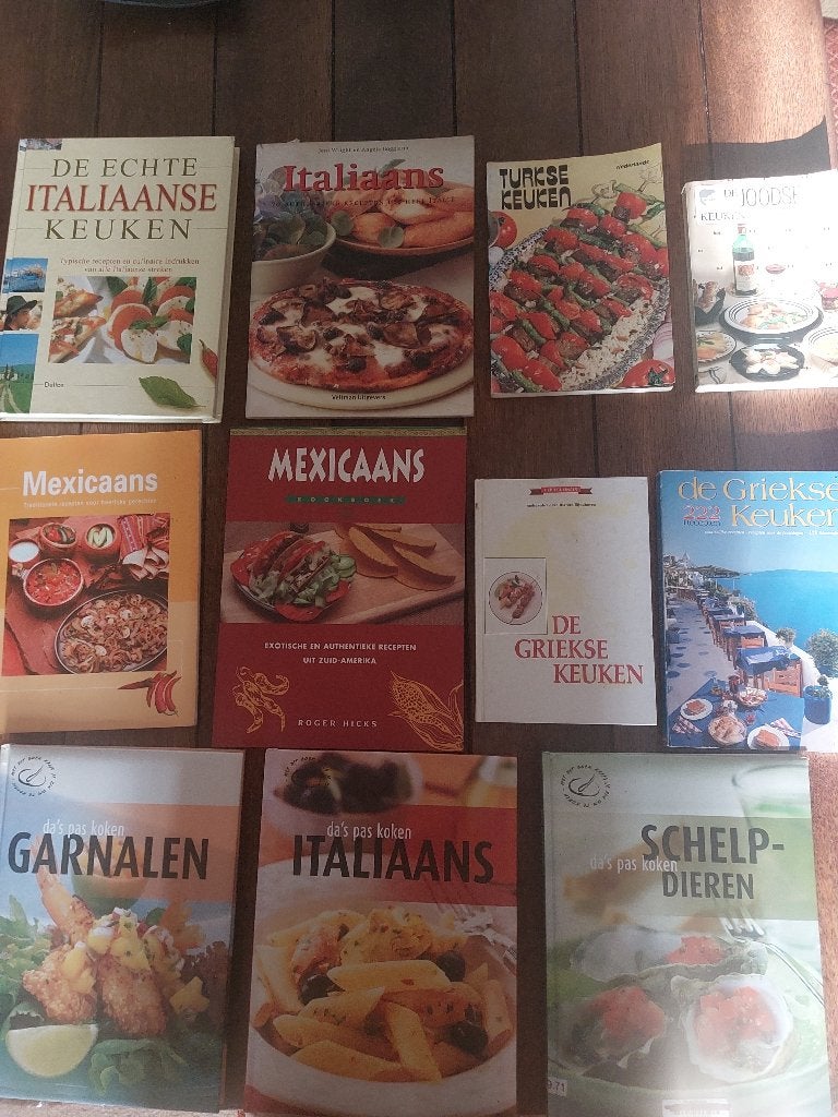 Deltas LEKKER KOKEN MET: Kookboeken € 1,00, Ophalen of Verzenden, Zo goed als nieuw, Vegetarisch