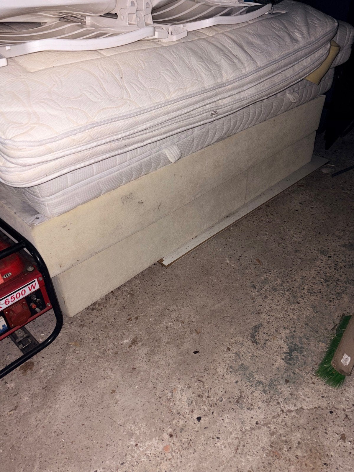 2persoons box spring 2x 90 bij 2.00, Ophalen, Gebruikt, 90 cm, Eenpersoons