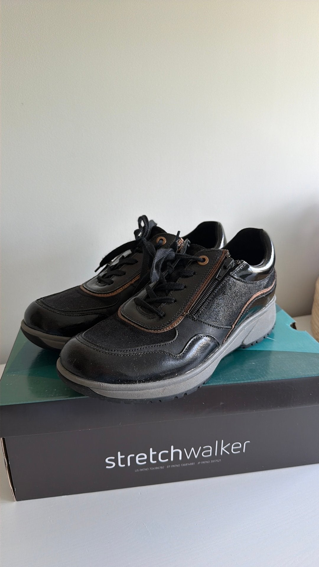 Stretchwalker maat 41, Ophalen, Zo goed als nieuw, Sneakers of Gympen