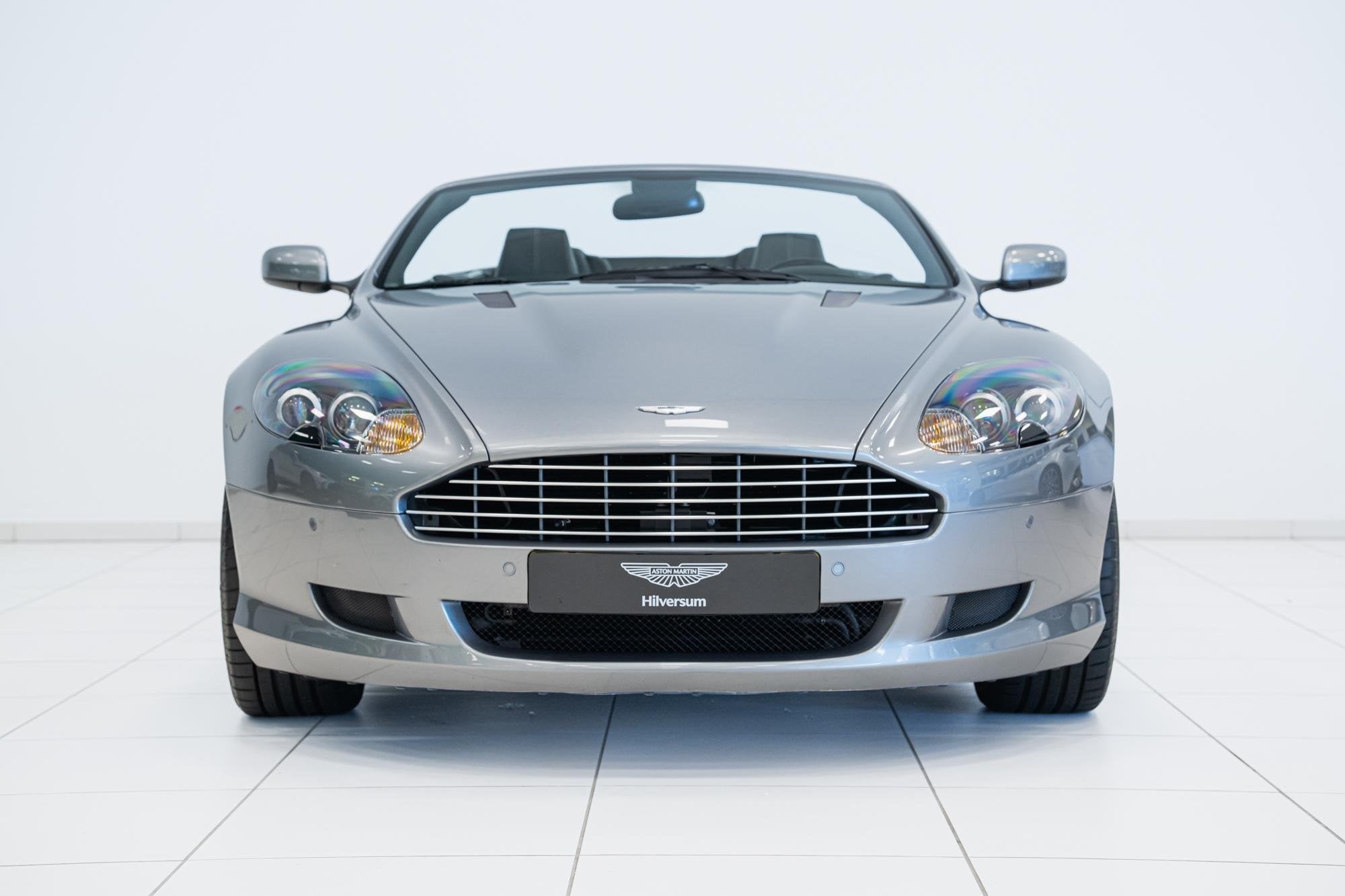 Aston Martin DB9 Volante | Grigio Titanio | Modeljaar 2009 |, Auto's, Automaat, Achterwielaandrijving, Gebruikt, Bedrijf