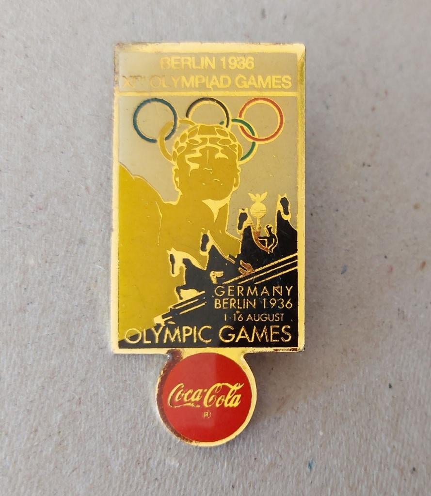 Coca cola pin 1990 Olympic Games Berlijn, Verzamelen, Speldjes, Pins en Buttons, Ophalen of Verzenden, Gebruikt, Sport, Speldje of Pin