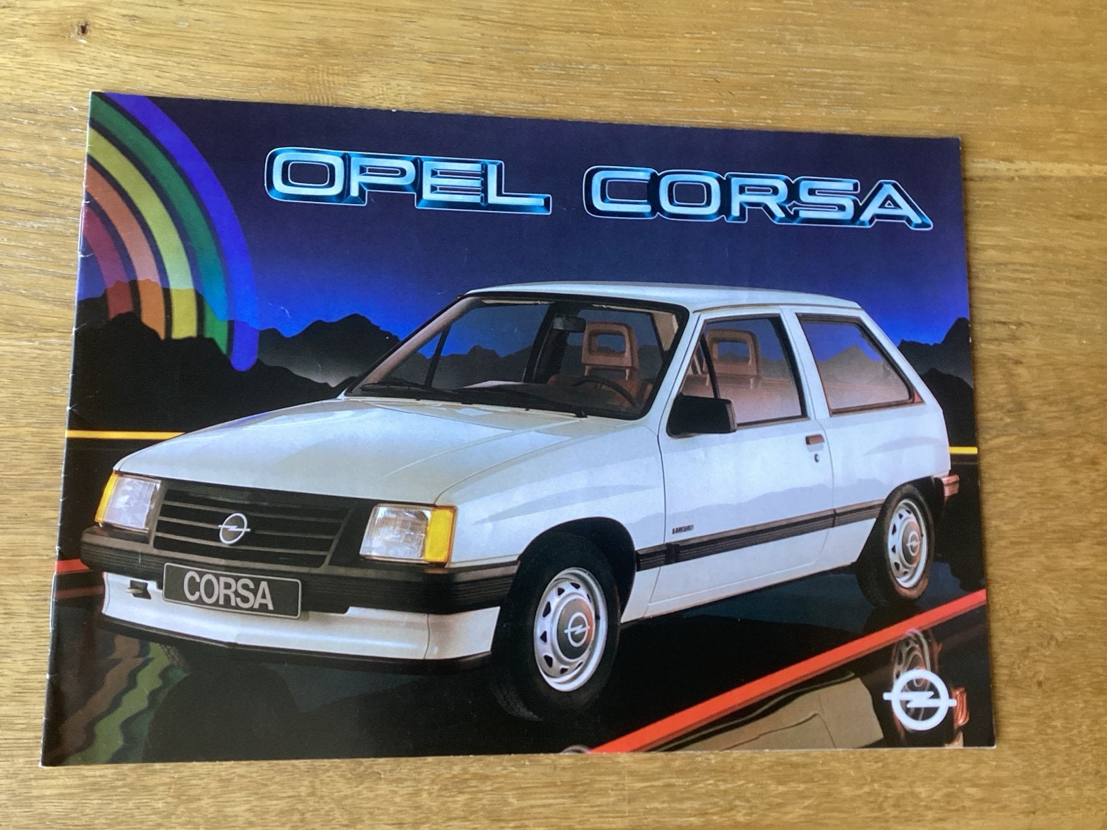 Opel Corsa brochure uit 1983 met prijslijst, Ophalen of Verzenden, Zo goed als nieuw, Opel