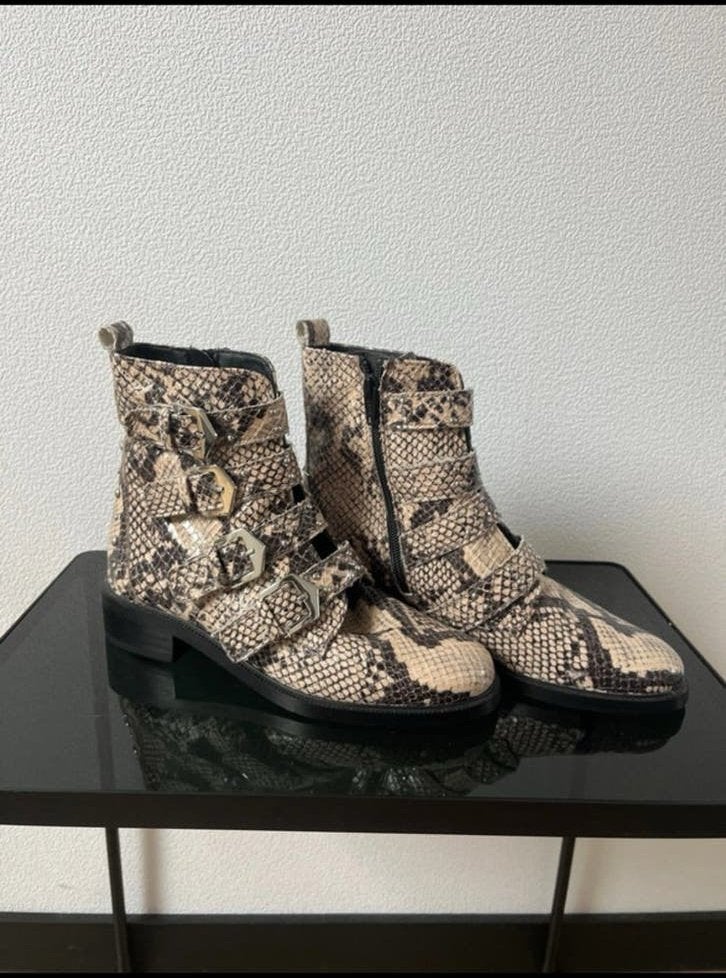 Nieuwe Ann rock enkellaarsjes, Overige kleuren, Lage of Enkellaarzen, Nieuw, Ophalen of Verzenden