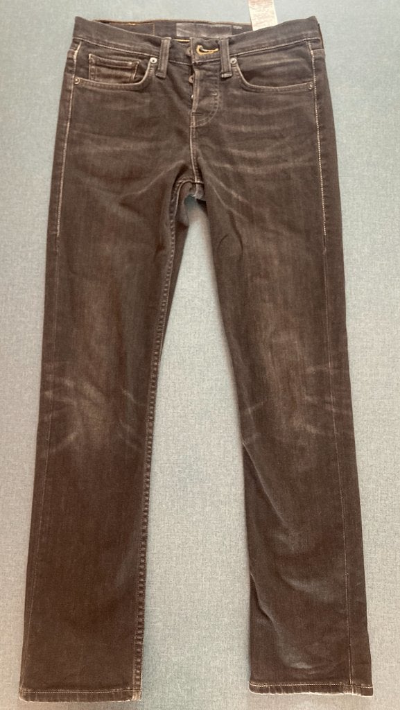Te koop zwarte Levi’s spijkerbroek Skate collectie 111.    , Zwart, Ophalen of Verzenden, W28 - W29 (confectie 36), Gedragen