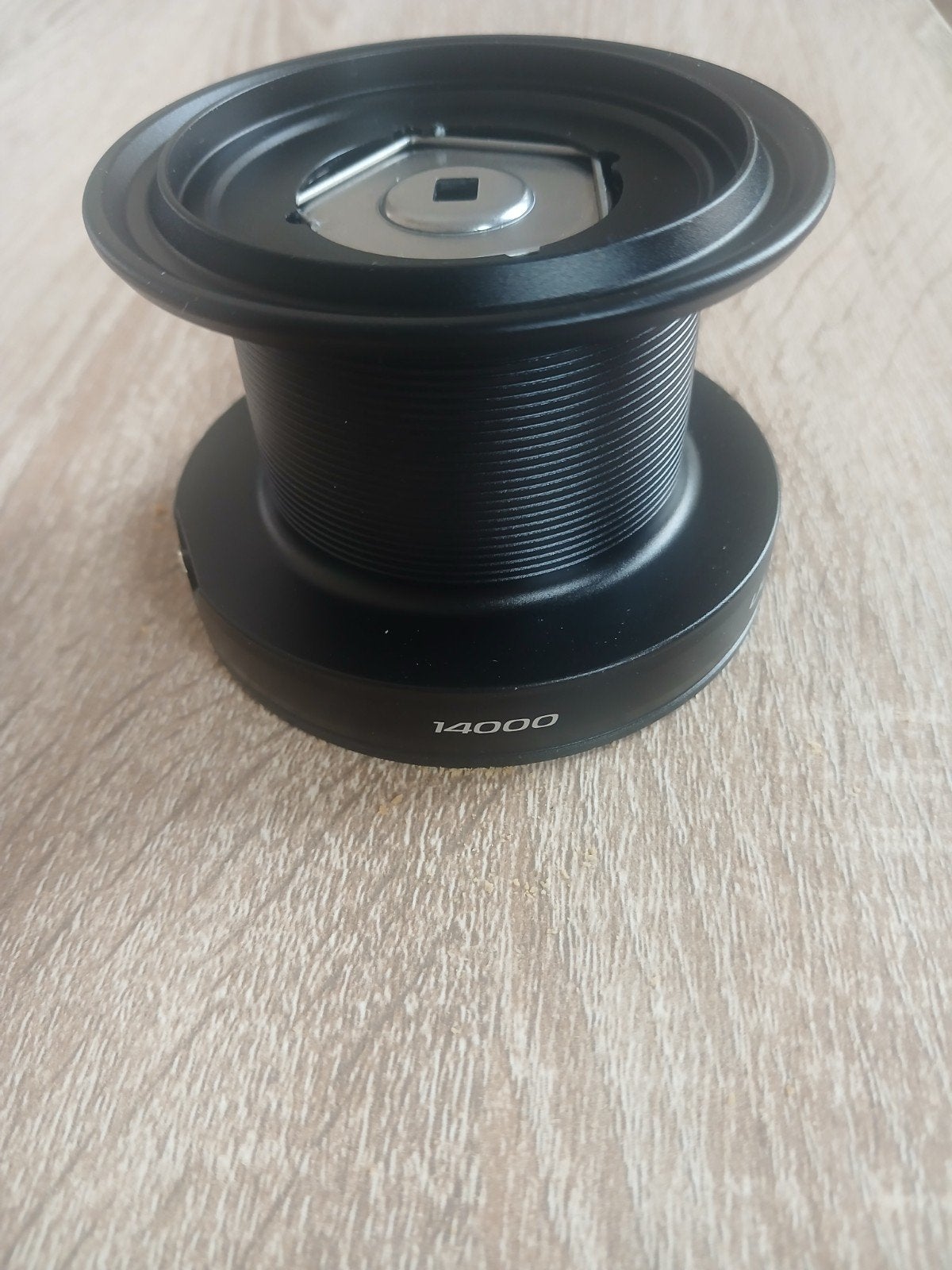 Shimano Ultegra 14000 reserve spoel matzwart - Nieuw!, Watersport en Boten, Hengelsport | Karpervissen, Ophalen, Nieuw