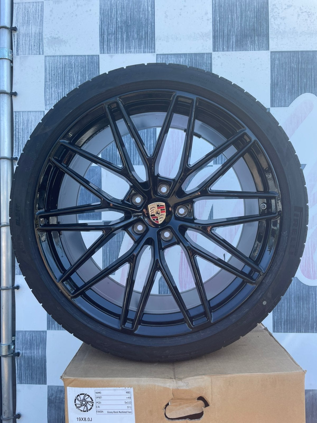 22” Porsche Macan GTS velgen 5x130 2025  + pirelli MACAN EV