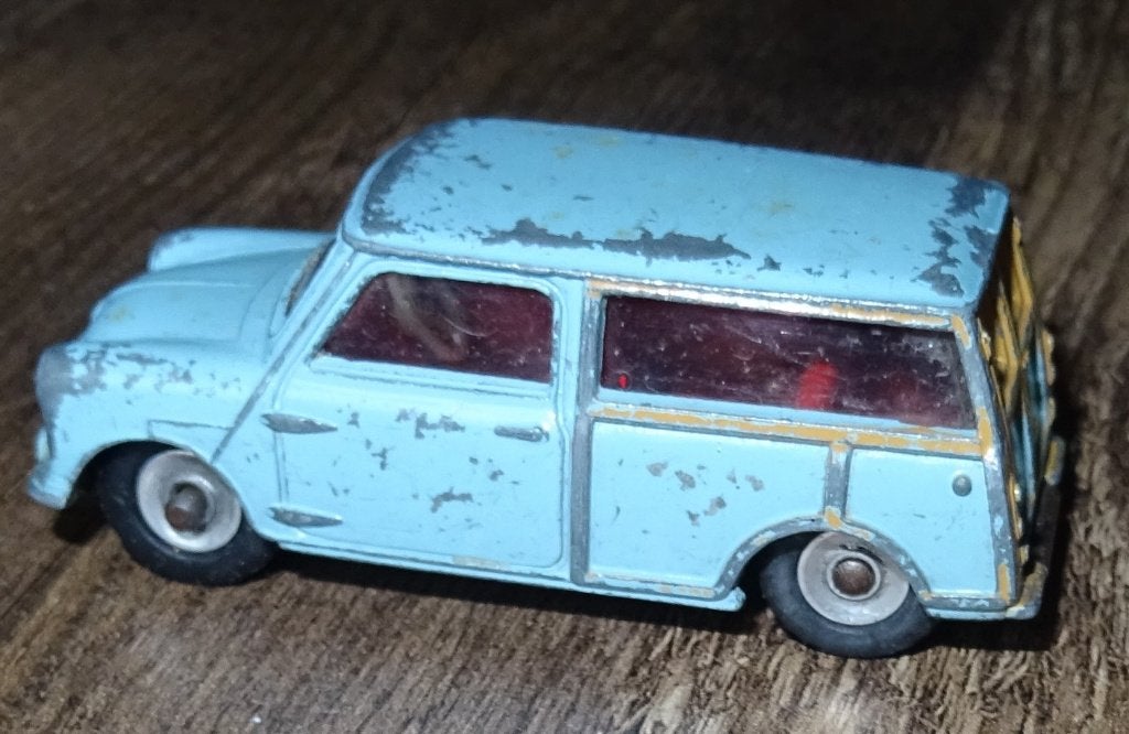 Dinky Toys Austin Seven (7) Countryman., Hobby en Vrije tijd, Ophalen of Verzenden, Gebruikt, Auto, Dinky Toys