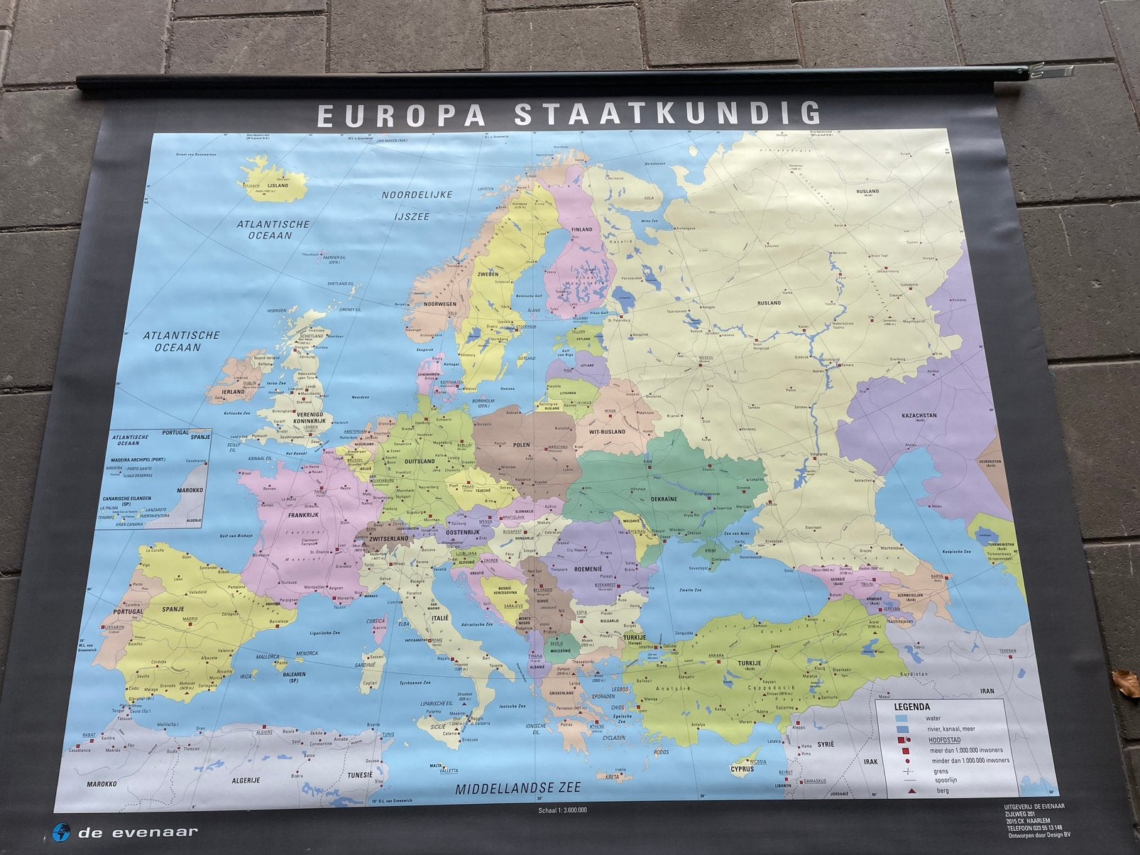 Europa Staatkundig, Antiek en Kunst, Ophalen