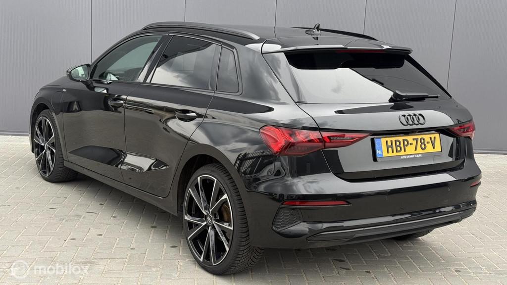 Audi A3 Sportback 40 TFSIe S line Sportstoelen B&O ACC, Auto's, 4 cilinders, 1535 kg, Automatische klimaatregeling, Alcantara