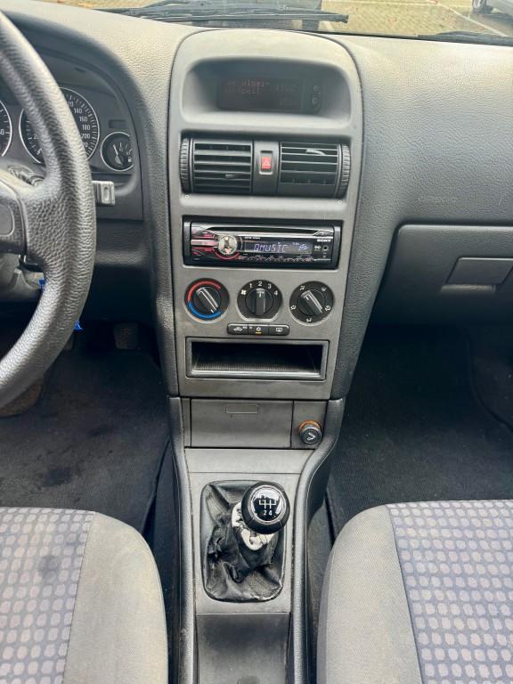 Opel ASTRA 1.6 Njoy AIRCO NETTE AUTO RIJDT GOED NAP APK 11-2, Auto's, Voorwielaandrijving, Gebruikt, 4 cilinders, 1095 kg