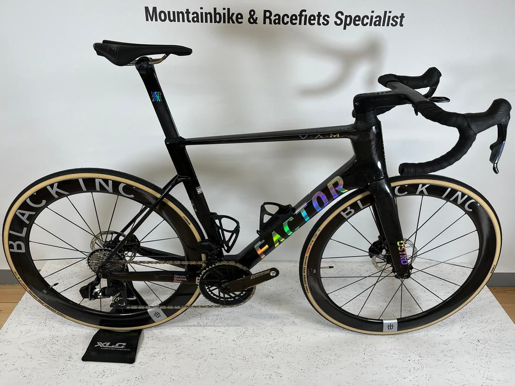 Nieuwe Factor Ostro Vam 2.0 Sram Force AXS Black inc maat 56, 28 inch, Carbon, Heren, Factorbikes