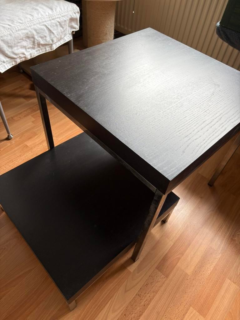 Zwarte bijzettafels met metalen poten, Ophalen, Overige materialen, Gebruikt, Vierkant