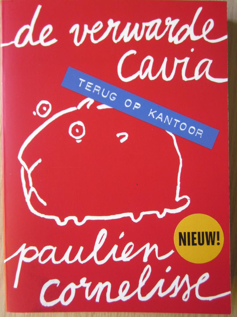 Paulien Cornelisse - De verwarde cavia terug op kantoor, Boeken, Humor, Gelezen, Ophalen of Verzenden, Verhalen, Paulien Cornelisse