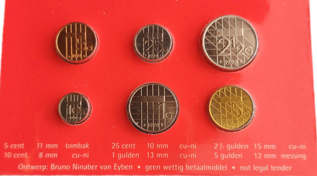 NEDERLAND, mincoin-set (Gld. op 50%) 1998-1999, Postzegels en Munten, Munten | Nederland, Verzenden, Koningin Beatrix, Setje