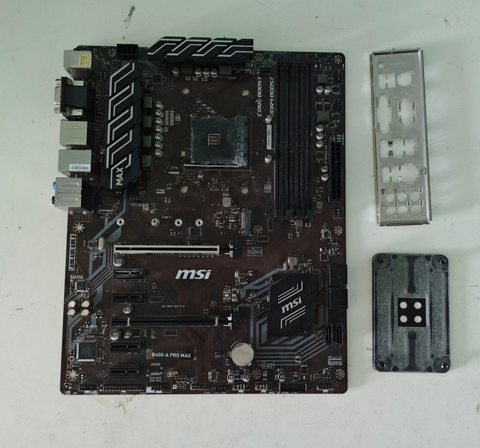 MSI B450 A-PRO MAX AM4 moederbord (semi defect), Gebruikt, DDR4, Ophalen of Verzenden, Socket AM4