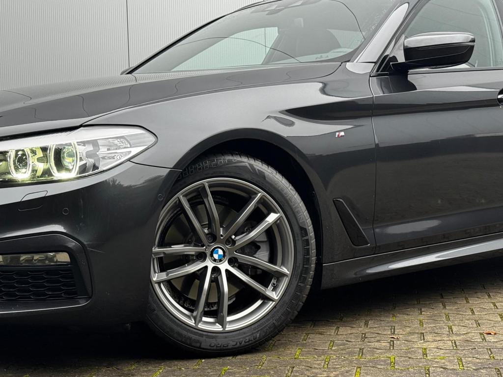 BMW 5-serie Touring 520i M-SPORT HIGH EXECUTIVE PANORAMADAK, Automaat, 1998 cc, Achterwielaandrijving, Gebruikt