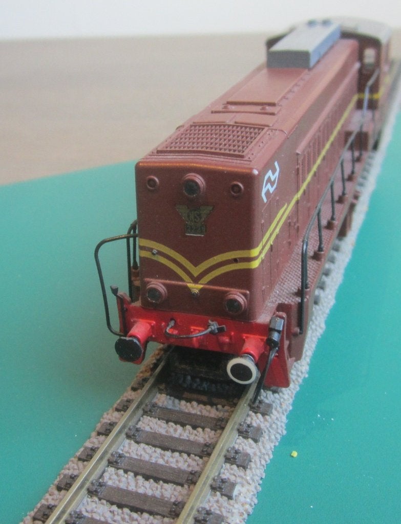 ns 2221 locomotief bruine uitvoering Roco, Gebruikt, Ophalen of Verzenden, NS, Roco