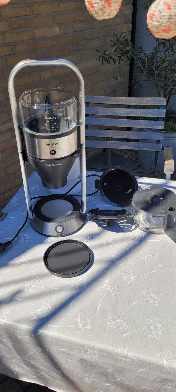 Douwe Egberts Cafe Gourmet, 10 kopjes of meer, Ophalen, Koffiemachine