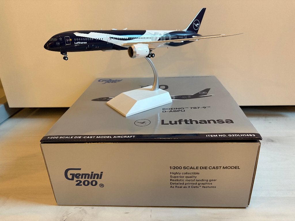 Te koop Gemini200 boeing 787-9 Lufthansa 100 jaar, Overige merken, 1:200 of kleiner, Ophalen of Verzenden, Zo goed als nieuw