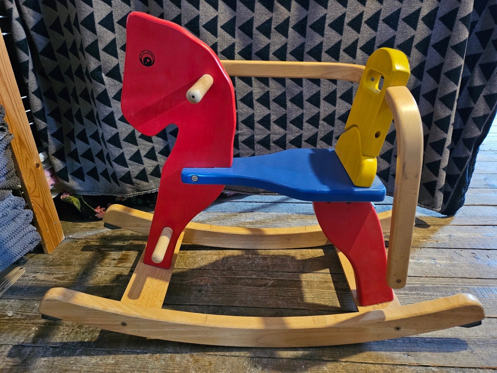 Pintoy Houten hobbelpaard multicolor, Ophalen, Gebruikt