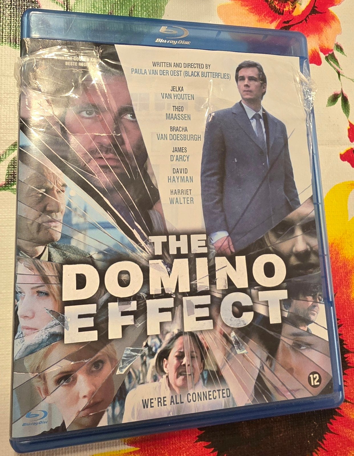 The Domino Effect Blu-ray -, Ophalen of Verzenden, Zo goed als nieuw