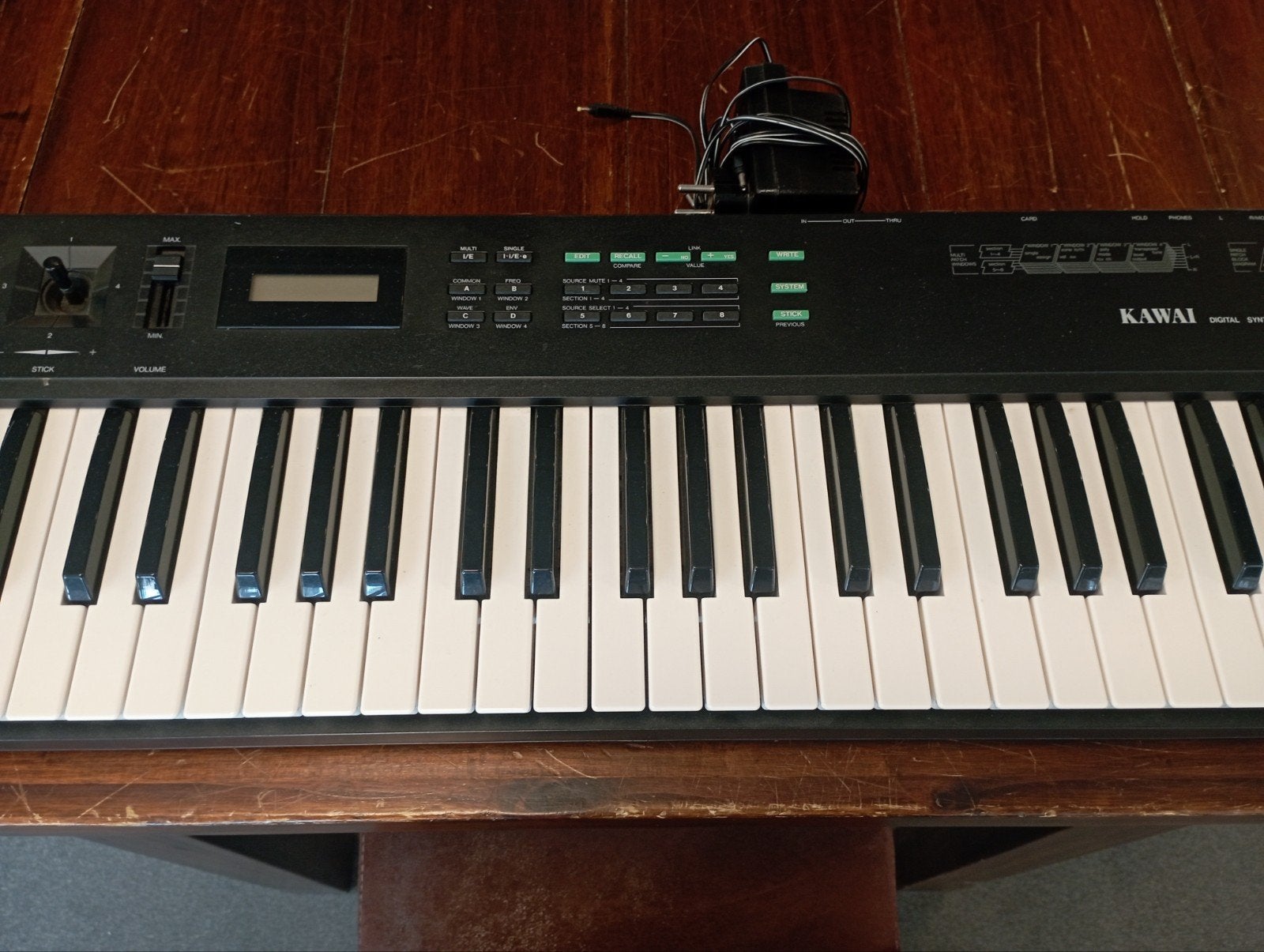 Kawai K 1 digital Synthesizer, Overige merken, Ophalen of Verzenden, Aanslaggevoelig, 61 toetsen