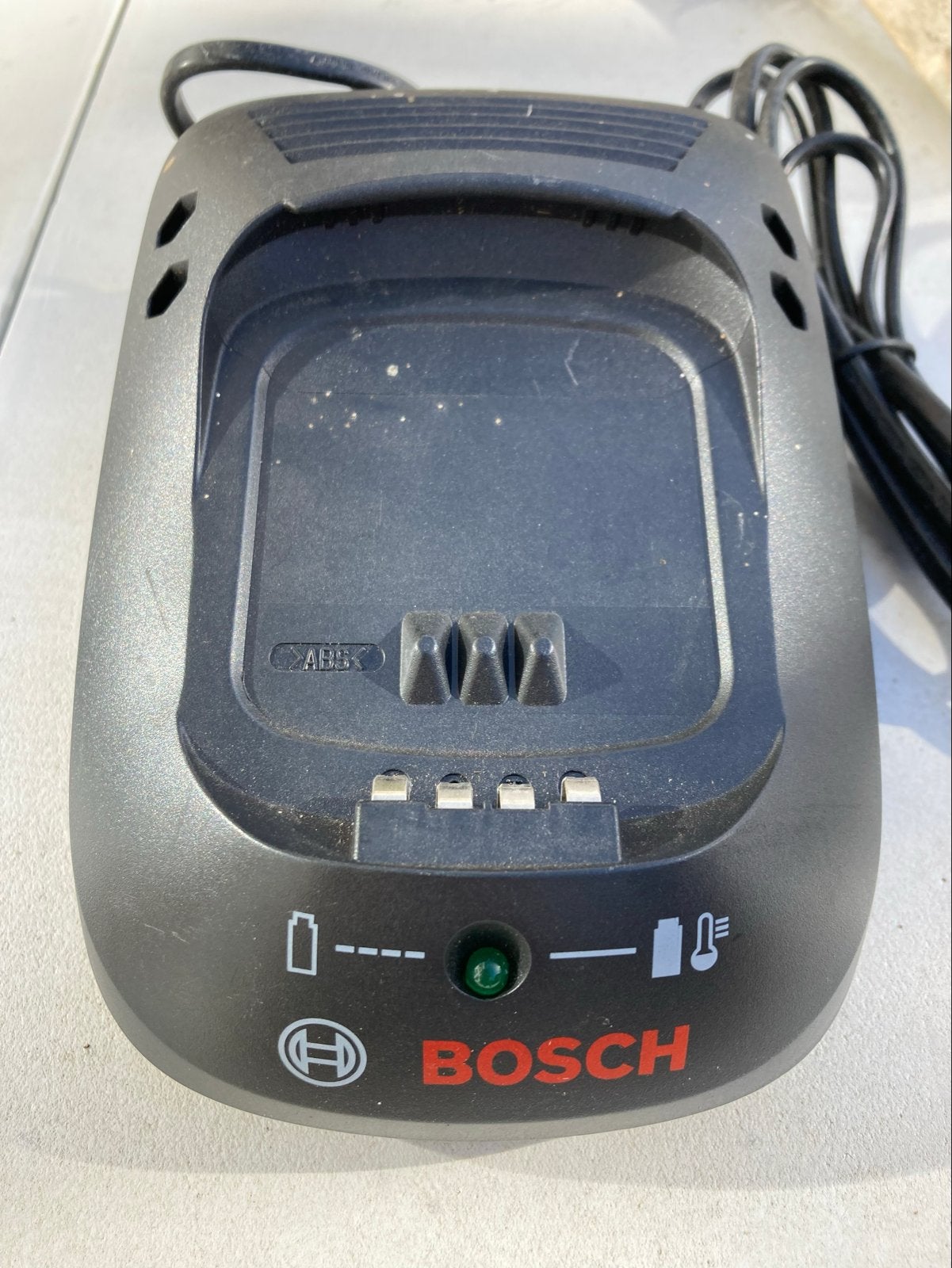 Bosch AL 2215 CV Oplader met Koffer, Ophalen, Gebruikt