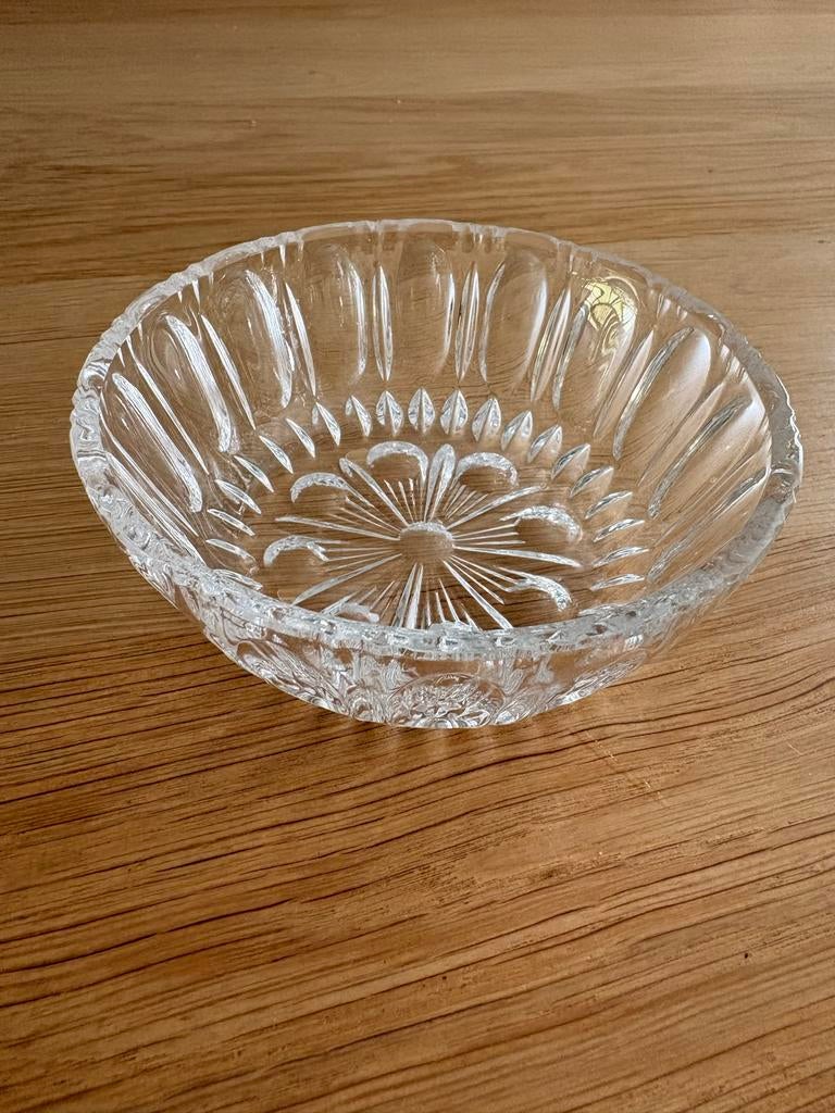 Decoratieve glazen schaaltje met patroon, Antiek en Kunst, Ophalen of Verzenden