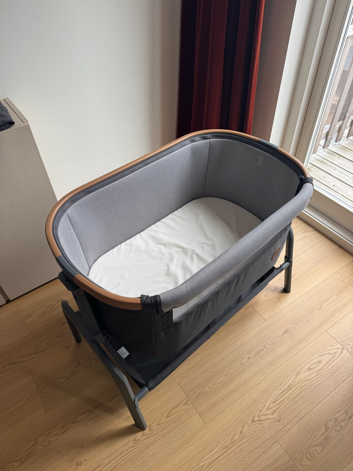 Maxi-Cosi Iora Co-Sleeper Wieg - Zo goed als nieuw, Ophalen of Verzenden, Zo goed als nieuw, Wieg