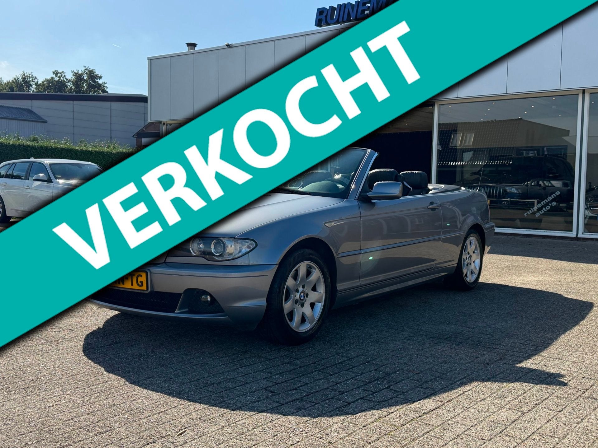 BMW 3-serie Cabrio 320Ci 6 CILINDER / NW APK / LEER / MEMORY, Auto's, 2171 cc, Achterwielaandrijving, Gebruikt, Zwart