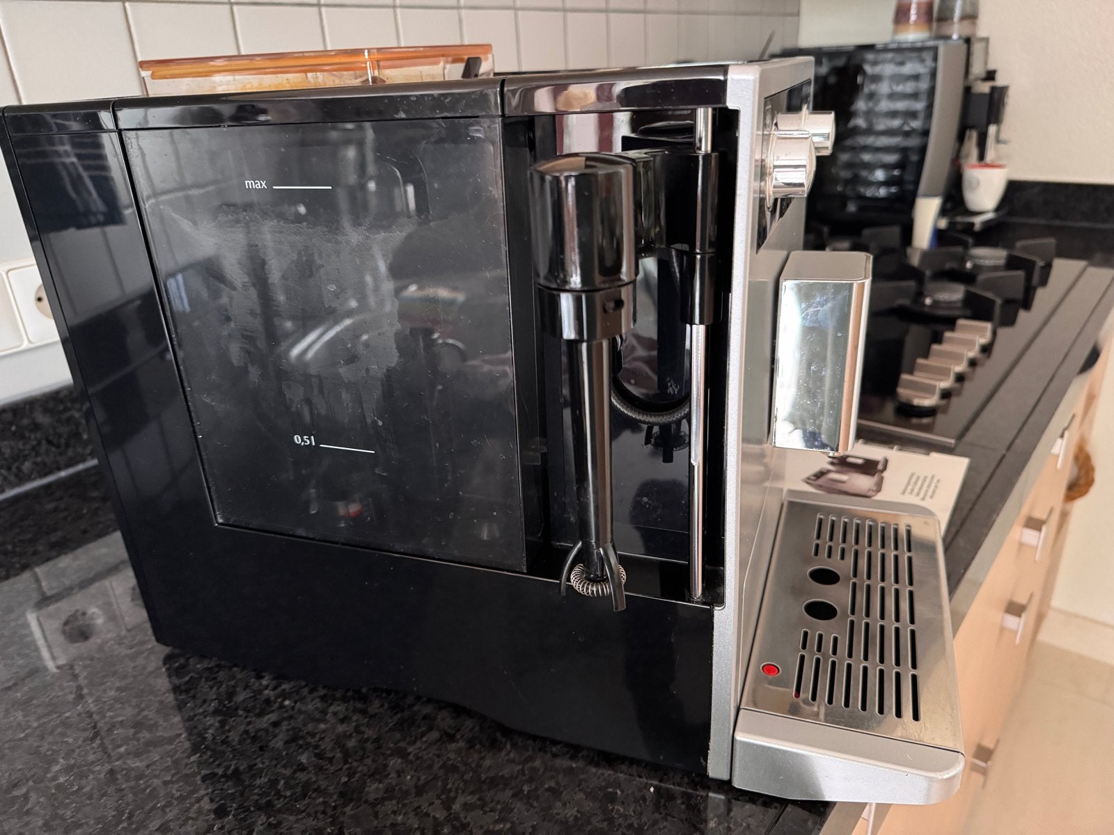 Melitta Caffeo Gourmet koffiemachine - Heeft onderhoud nodig, Witgoed en Apparatuur, Koffiezetapparaten, Ophalen, Afneembaar waterreservoir