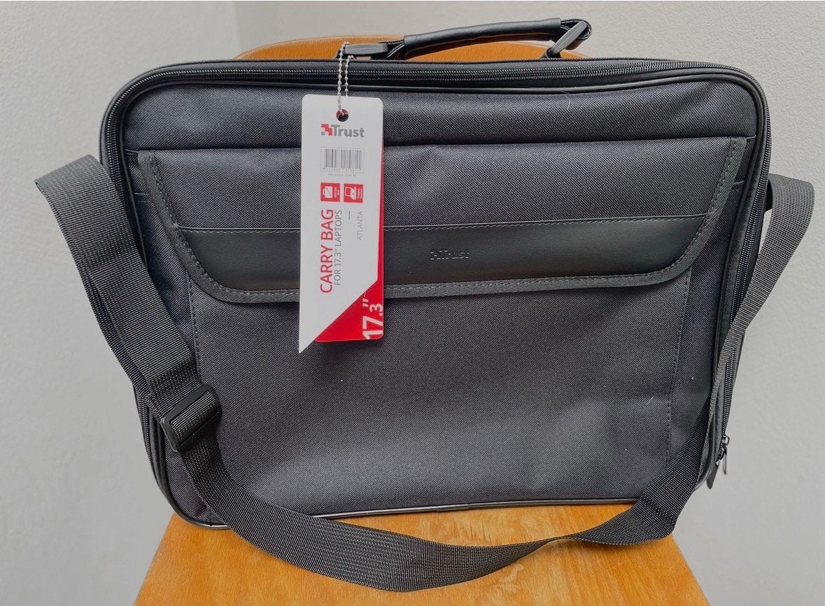 Trust laptoptas 17,3 inch, ., 17 inch of meer, Aktetas, Ophalen of Verzenden