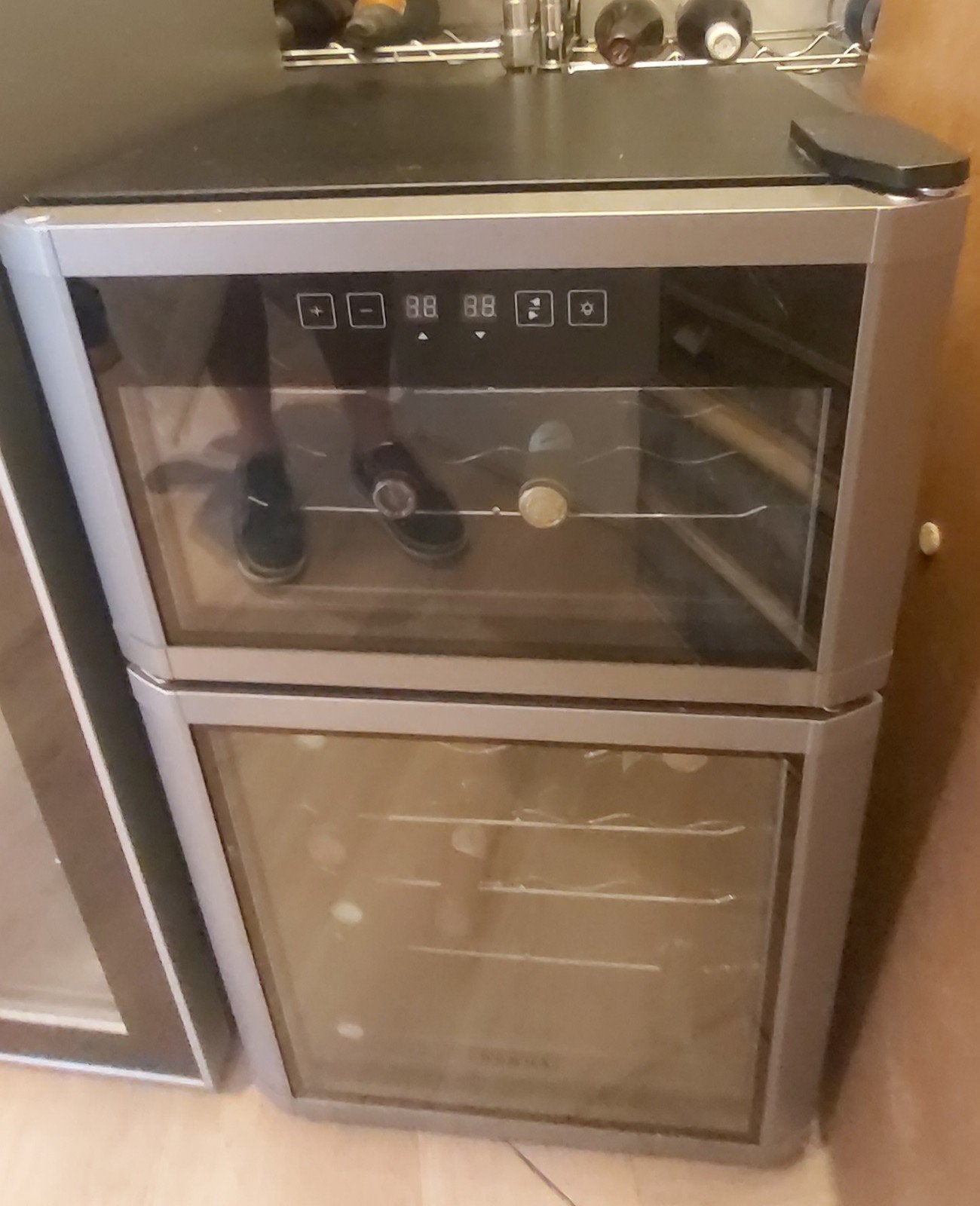 thermo elektrische wijnbewaarkast, Ophalen, Minder dan 85 cm, Minder dan 75 liter, Zonder vriesvak