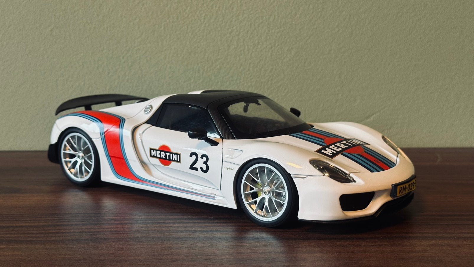 Porsche 918 Spyder, Ophalen of Verzenden, Zo goed als nieuw, Bburago