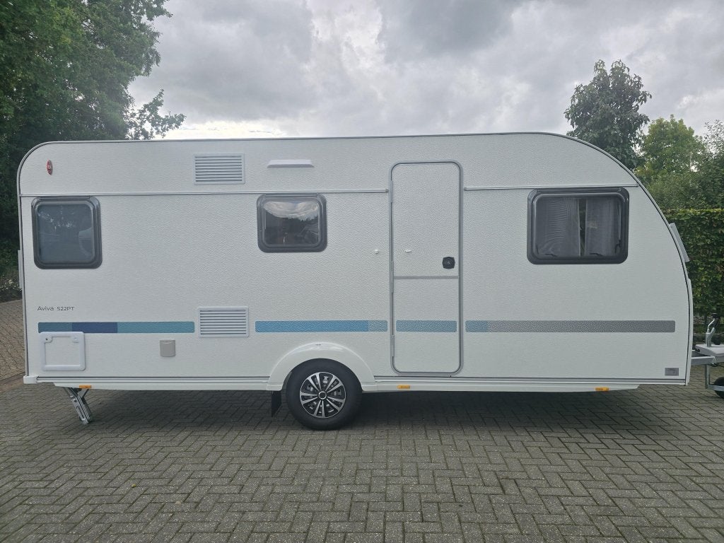 Adria Aviva 522 PT fabrieksnieuw en tot 7 persoons, Caravans en Kamperen, Bedrijf, Treinzit, Adria, 5 tot 6 meter