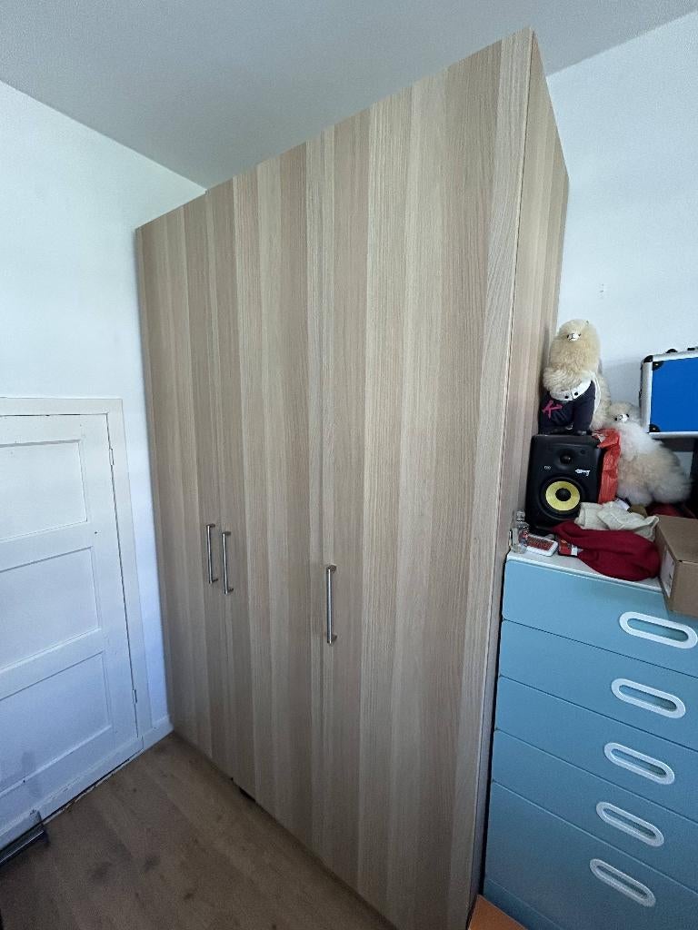 Kleding Kast Ikea Pax, 200 cm of meer, 150 tot 200 cm, Zo goed als nieuw, 50 tot 75 cm